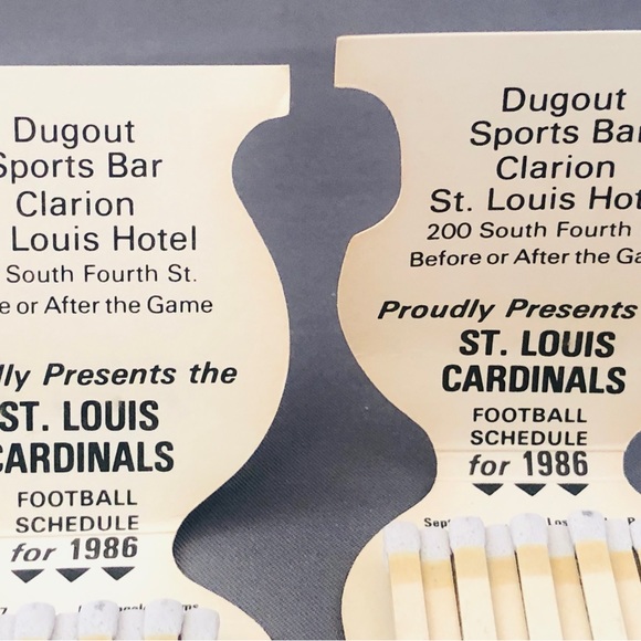 1986 St Louis Cardinals Matches w/ Football Schedule Never Used 2 packs - Picture 3 of 3